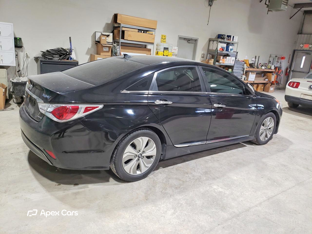 Hyundai Sonata 2013