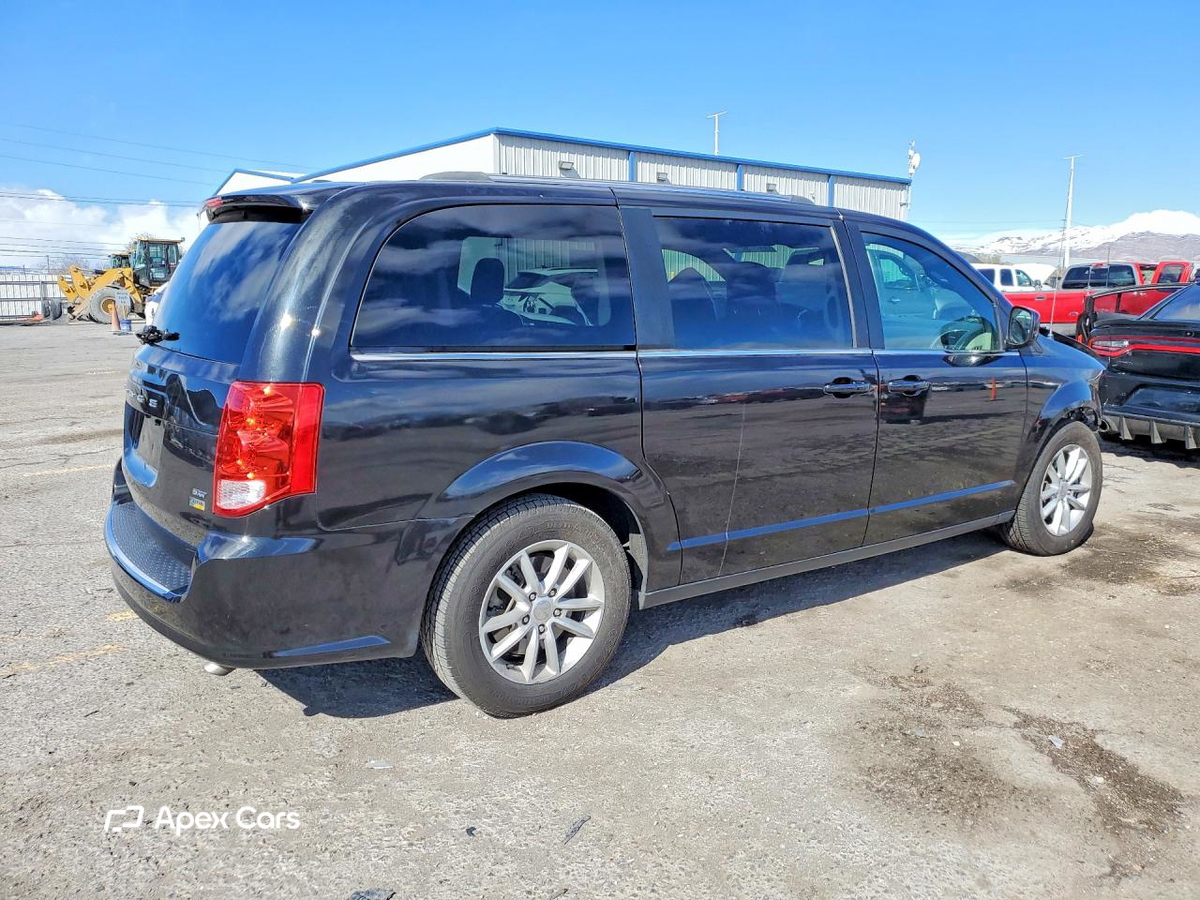 Dodge Caravan 2018