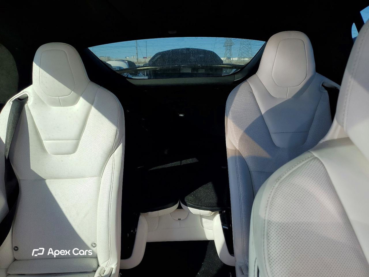 Tesla Model X 2016