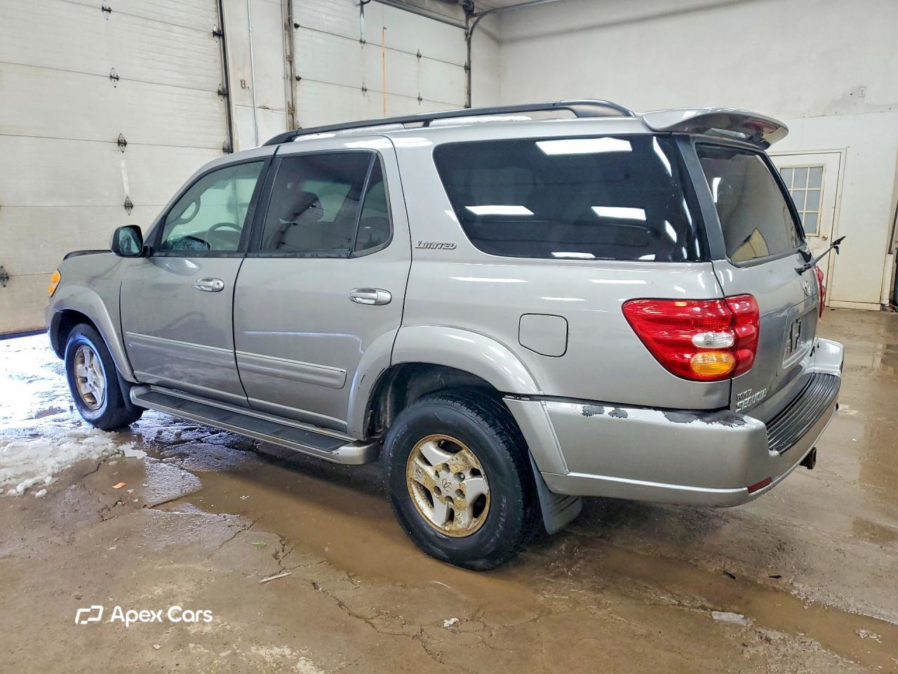 Toyota Sequoia 2002