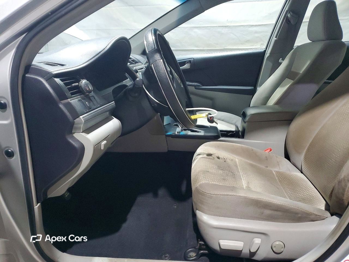 Toyota Camry 2012
