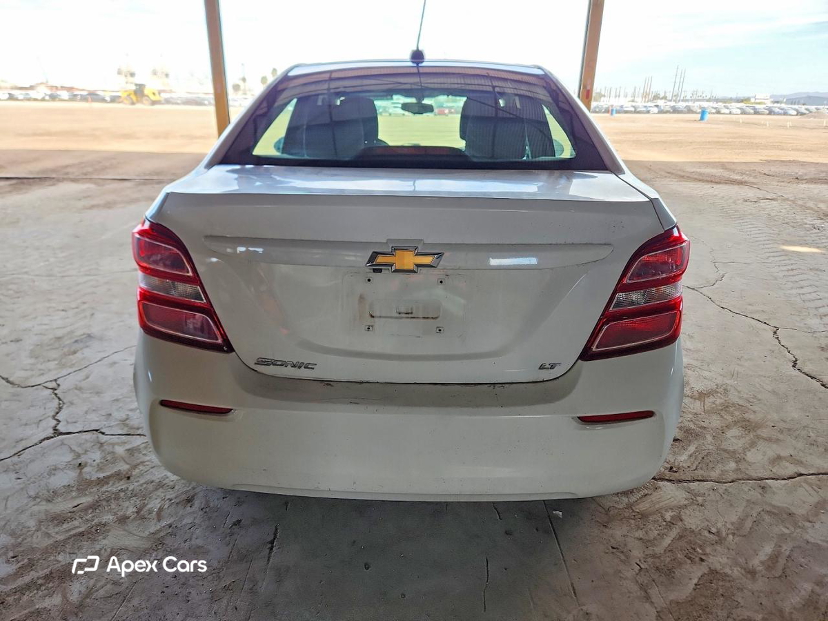Chevrolet Sonic 2017