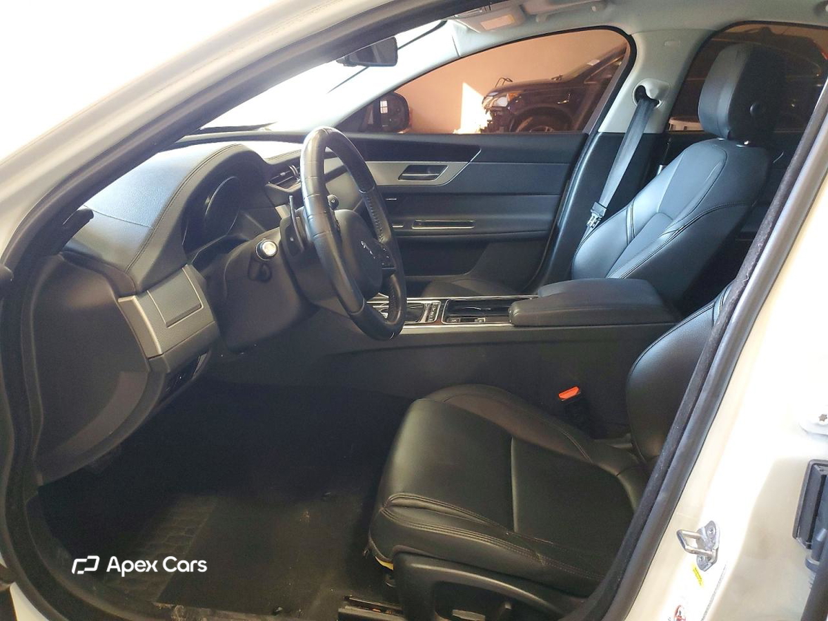 Jaguar XF 2018