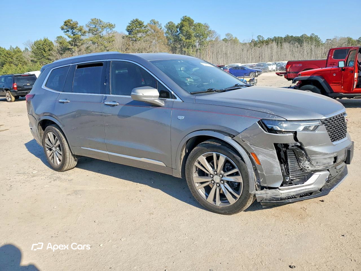 Cadillac XT6 2021
