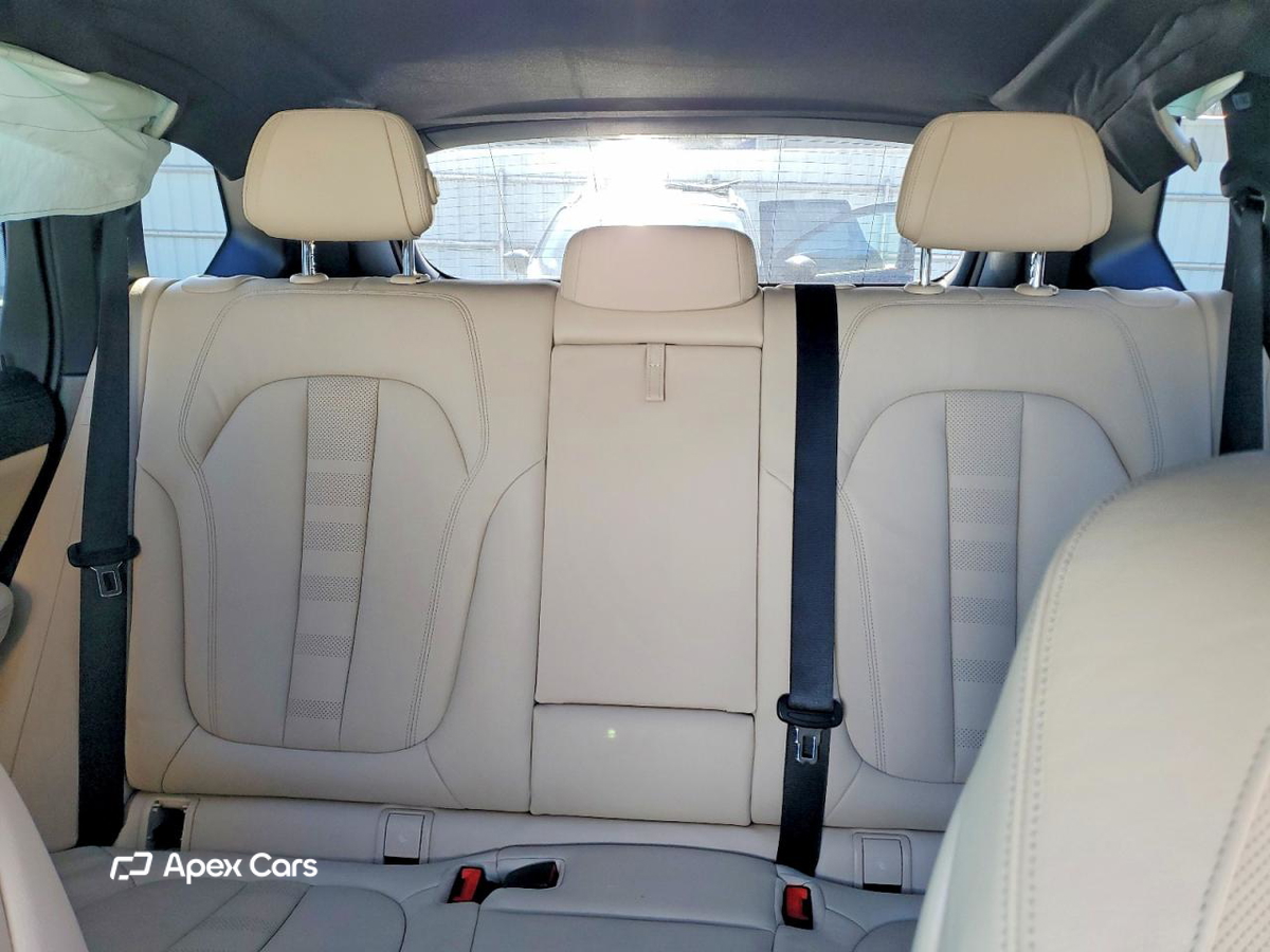 BMW X5 2021