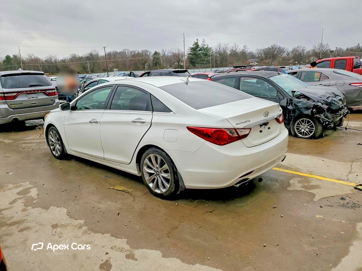 Hyundai Sonata 2011