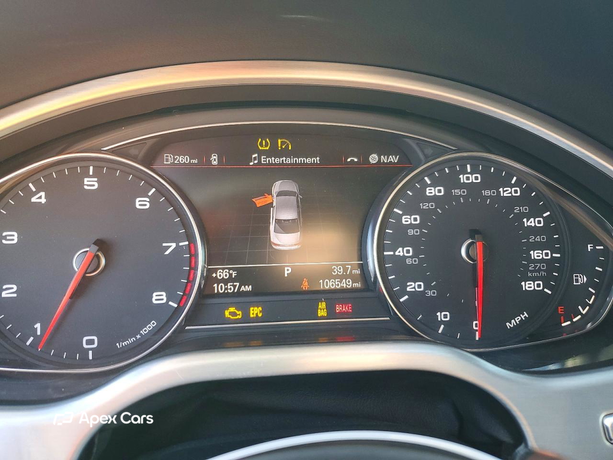 Audi A8 2011