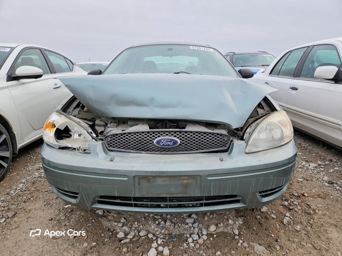 Ford Taurus 2005