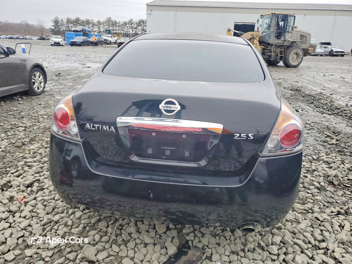Nissan Altima 2012