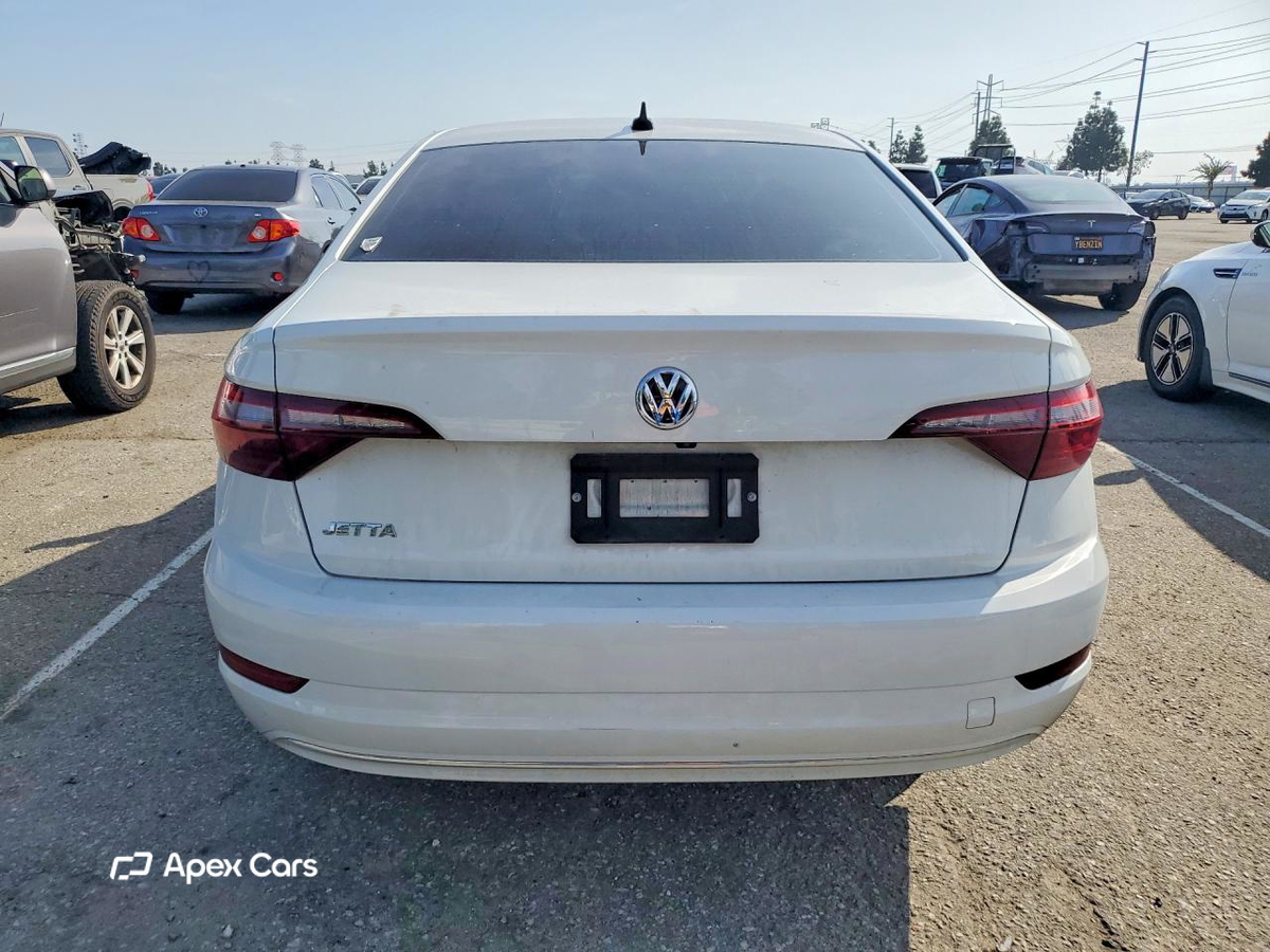Volkswagen Jetta 2021