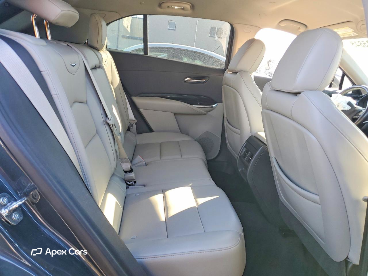 Cadillac XT4 2021