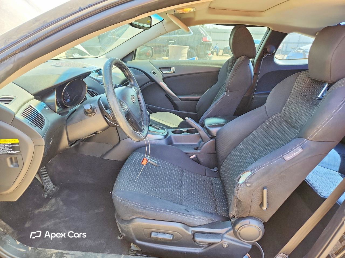 Hyundai Genesis 2011