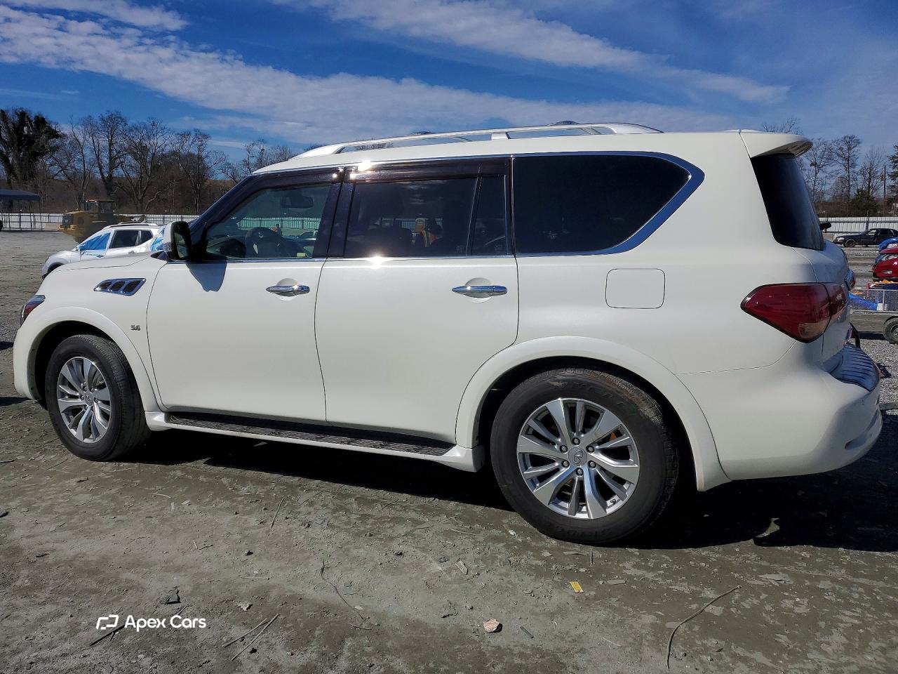 Infiniti QX80 2016