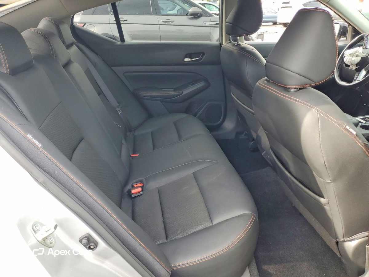 Nissan Altima 2019