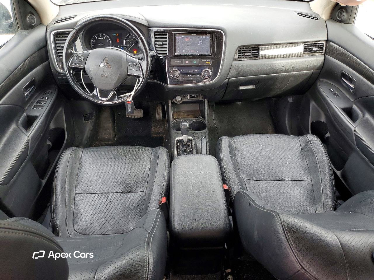 Mitsubishi Outlander 2016