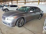 Infiniti M 2013