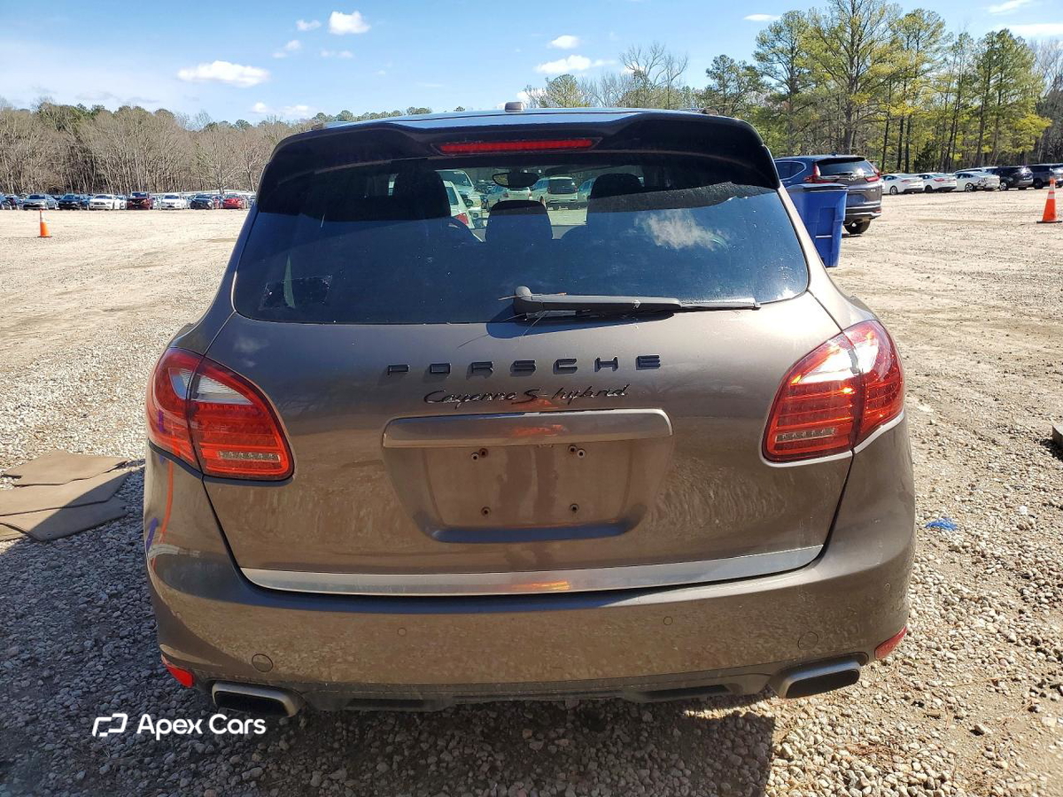 Porsche Cayenne 2012