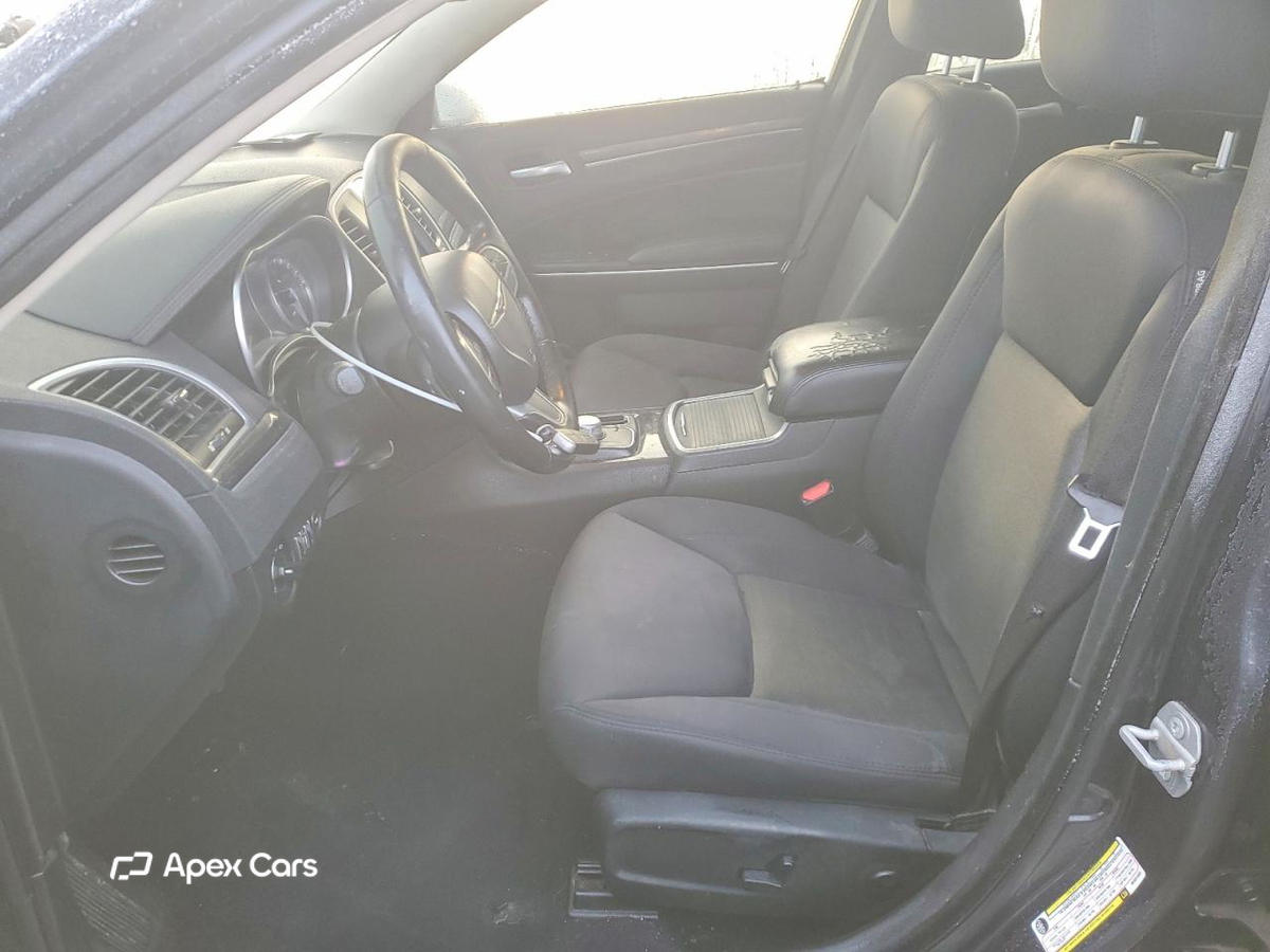 Chrysler 300 2019