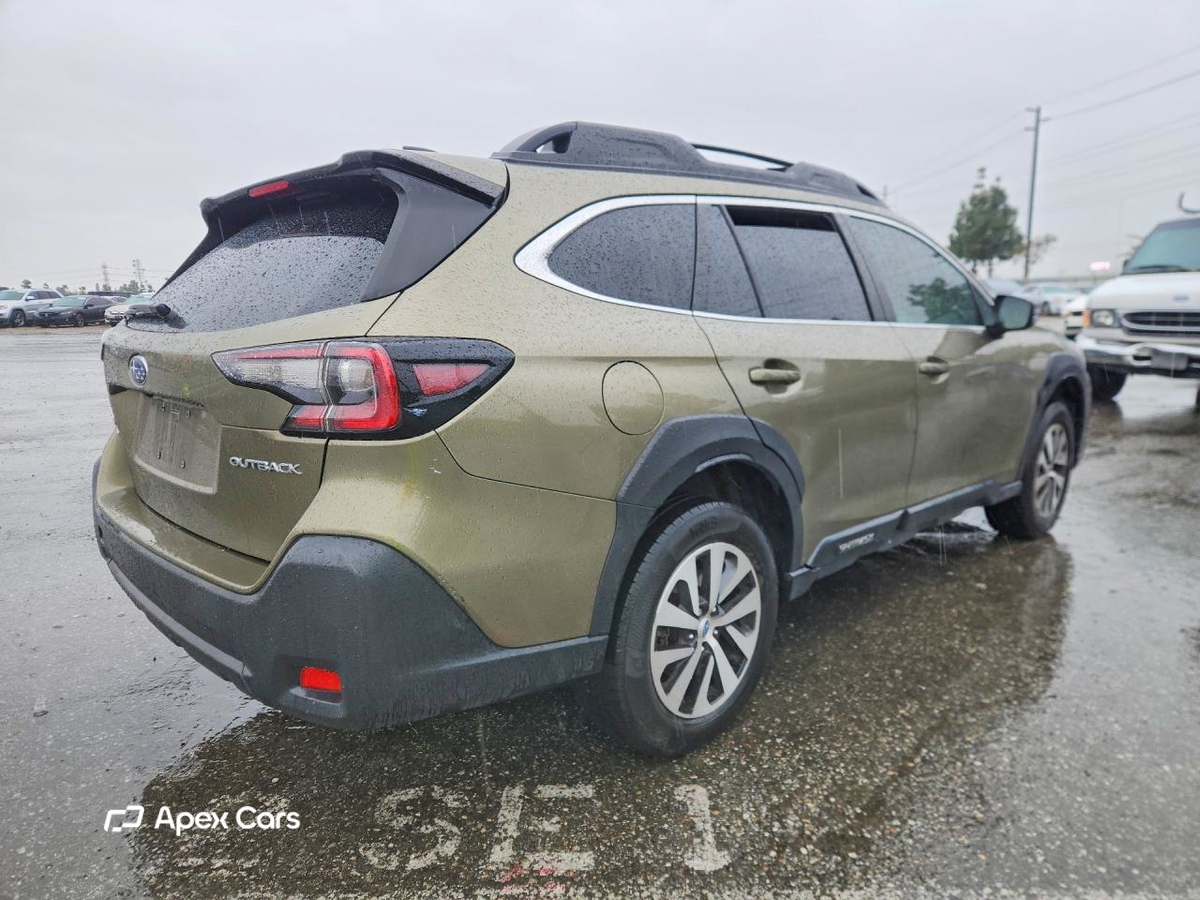 Subaru Outback 2023