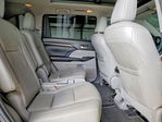 Toyota Highlander 2016