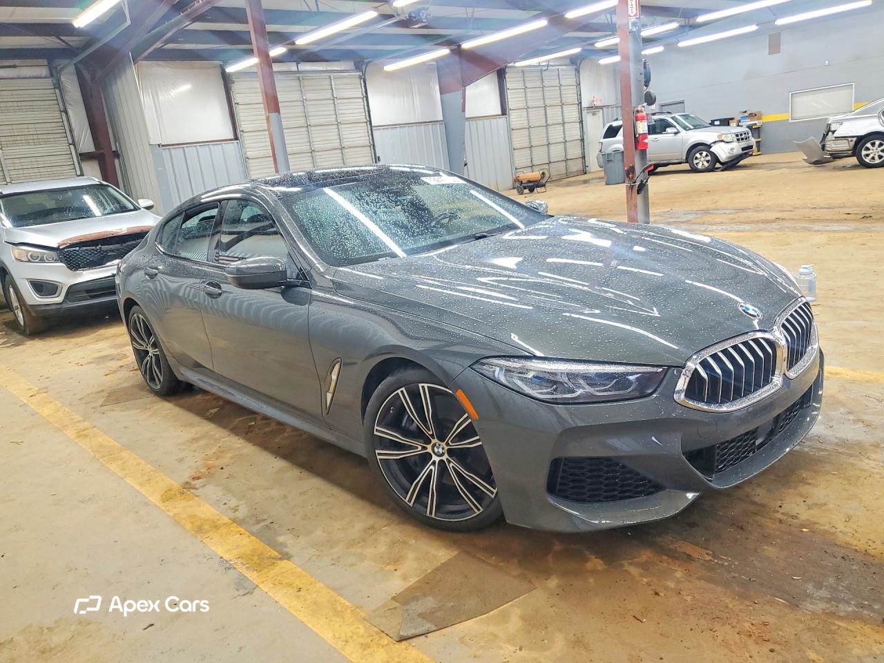 BMW Series 8 2022