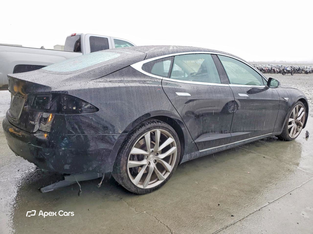 Tesla Model S 2015