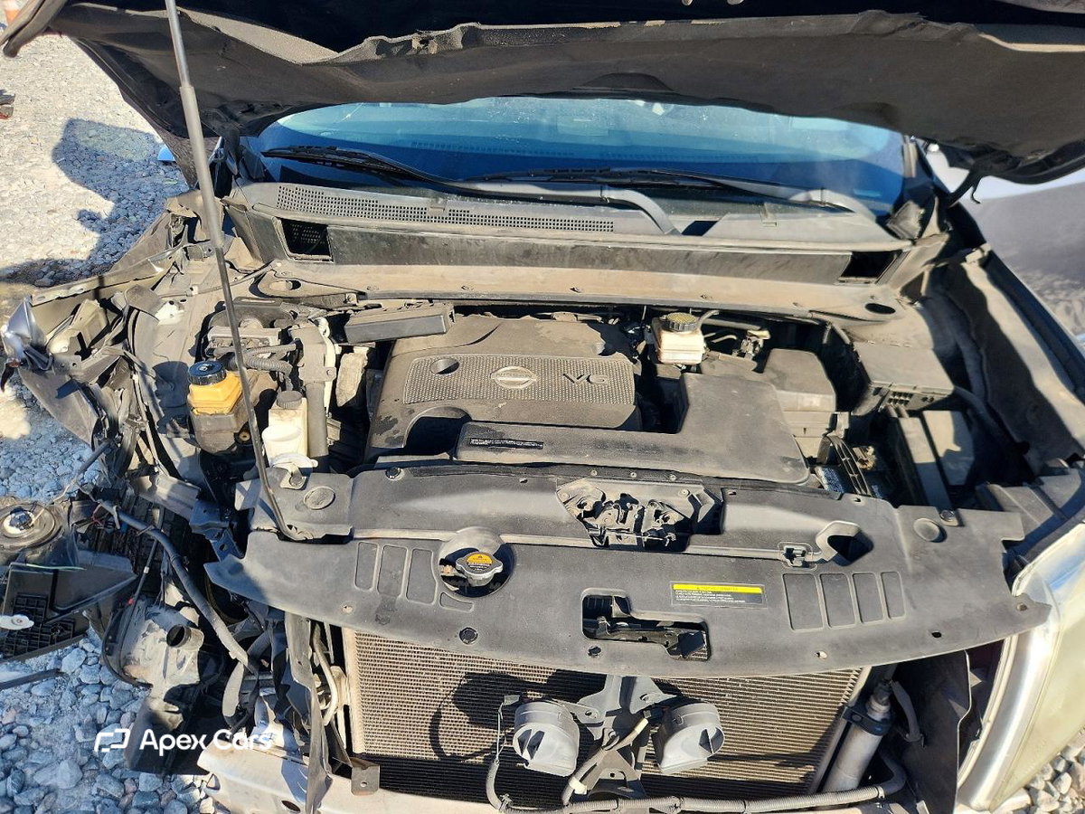 Nissan Pathfinder 2013