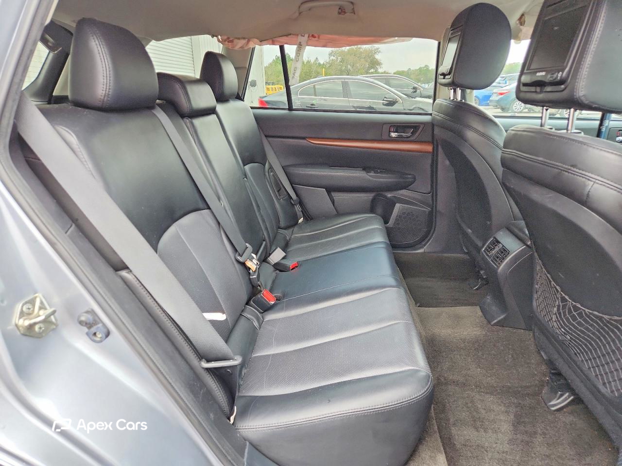 Subaru Outback 2014