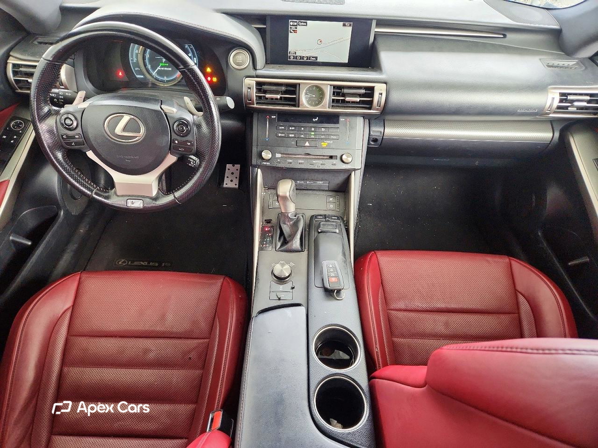 Lexus IS 2016