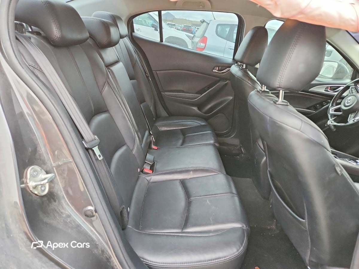 Mazda 3 2018