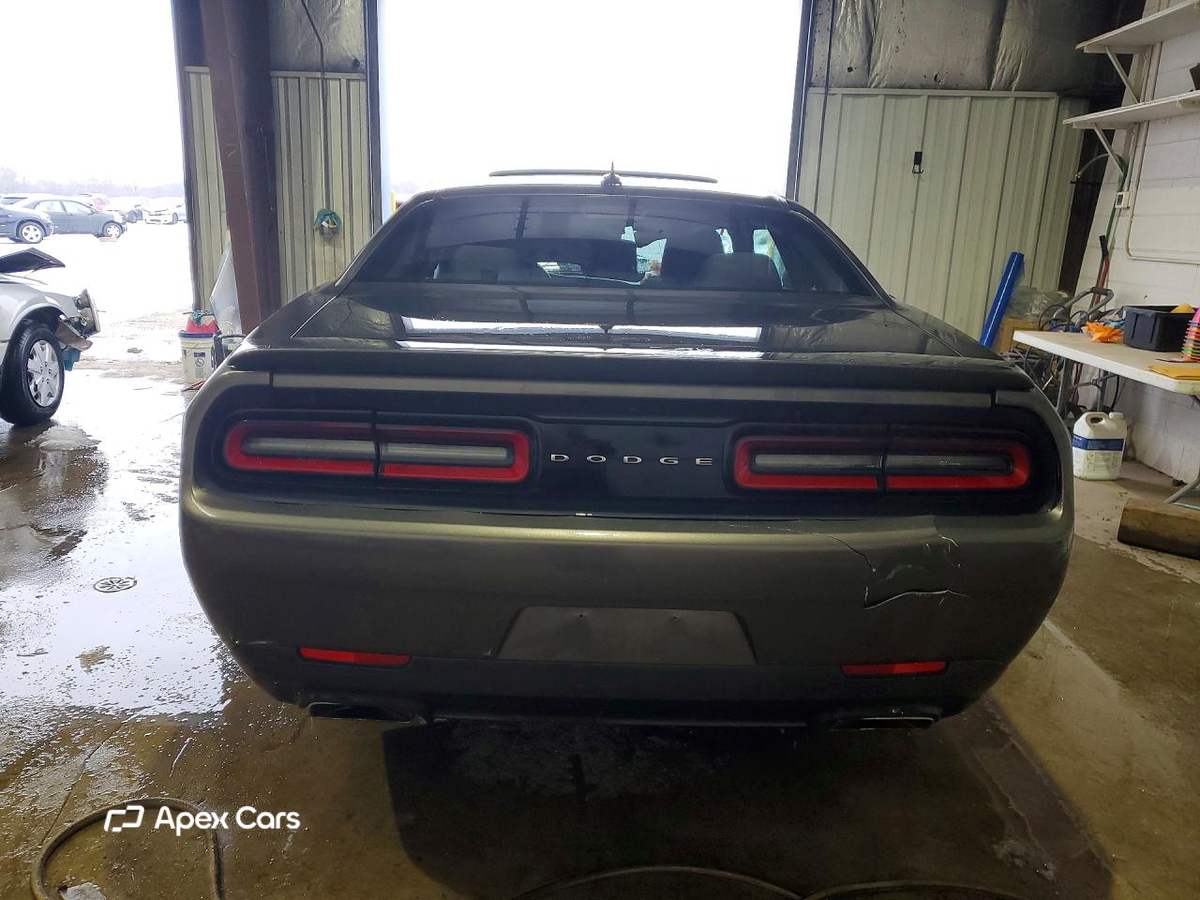 Dodge Challenger 2015
