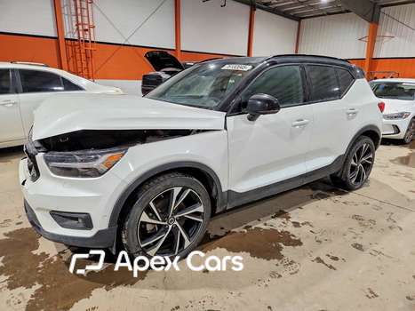 XC40 2020 - Image 1 of 13