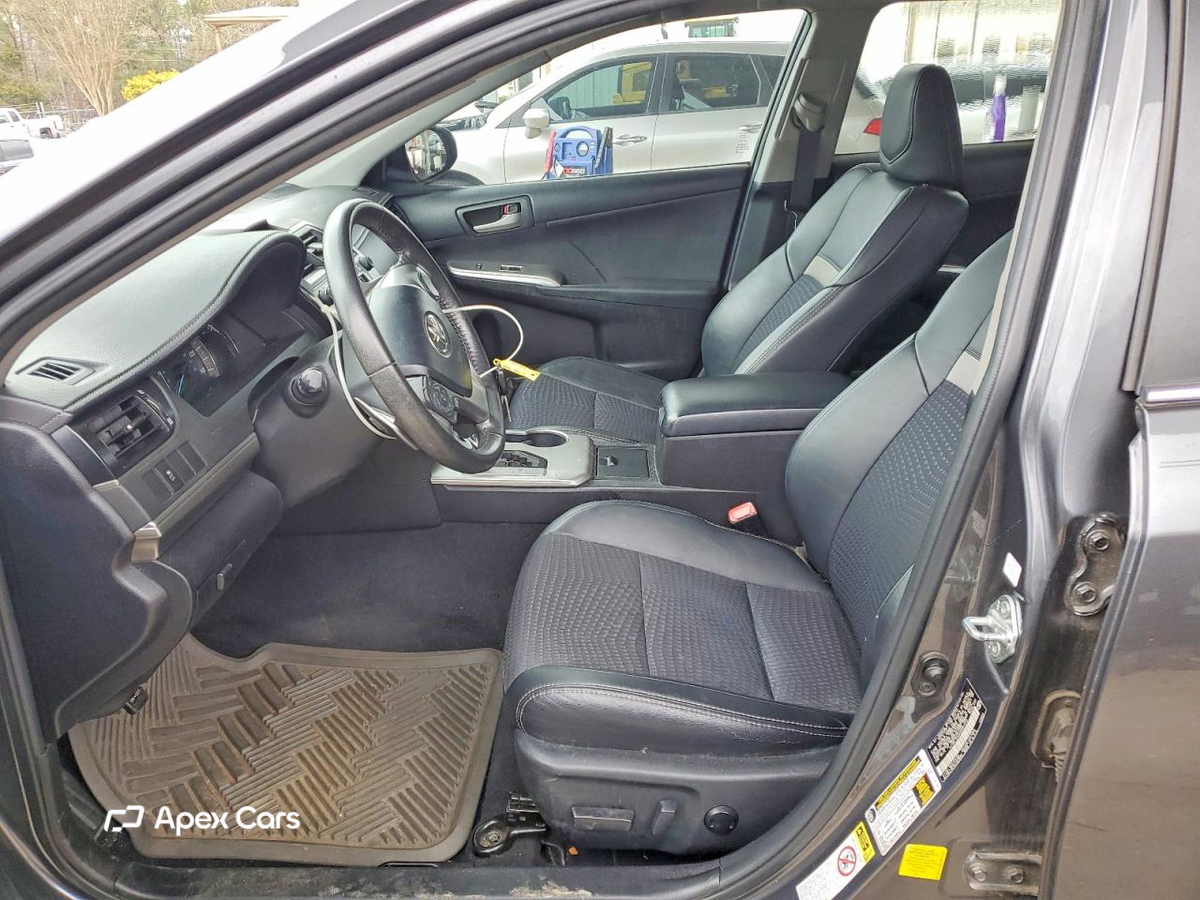 Toyota Camry 2012