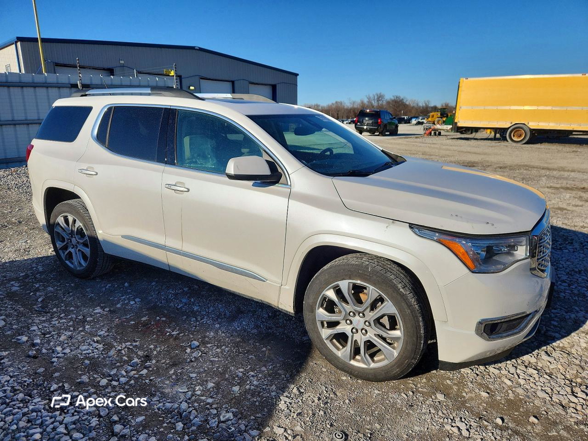 GMC Acadia 2017
