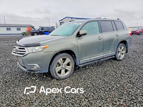 Toyota Highlander 2012 - Image 1 of 14