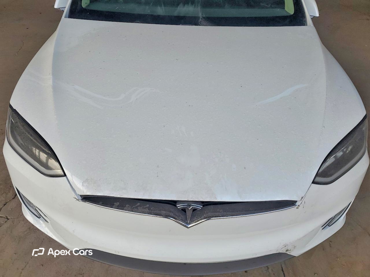 Tesla Model X 2018