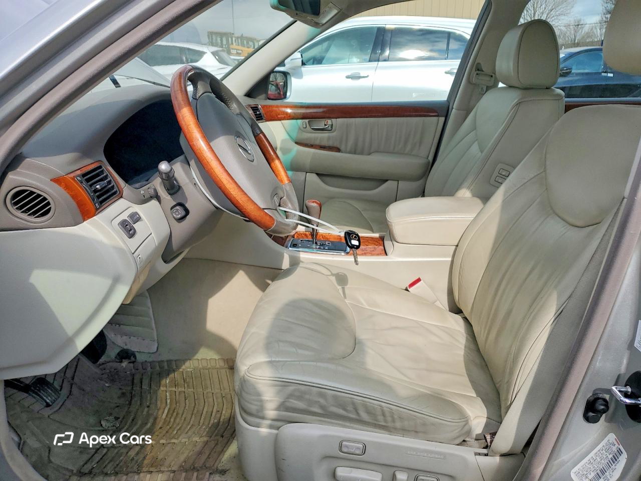 Lexus LS 2002