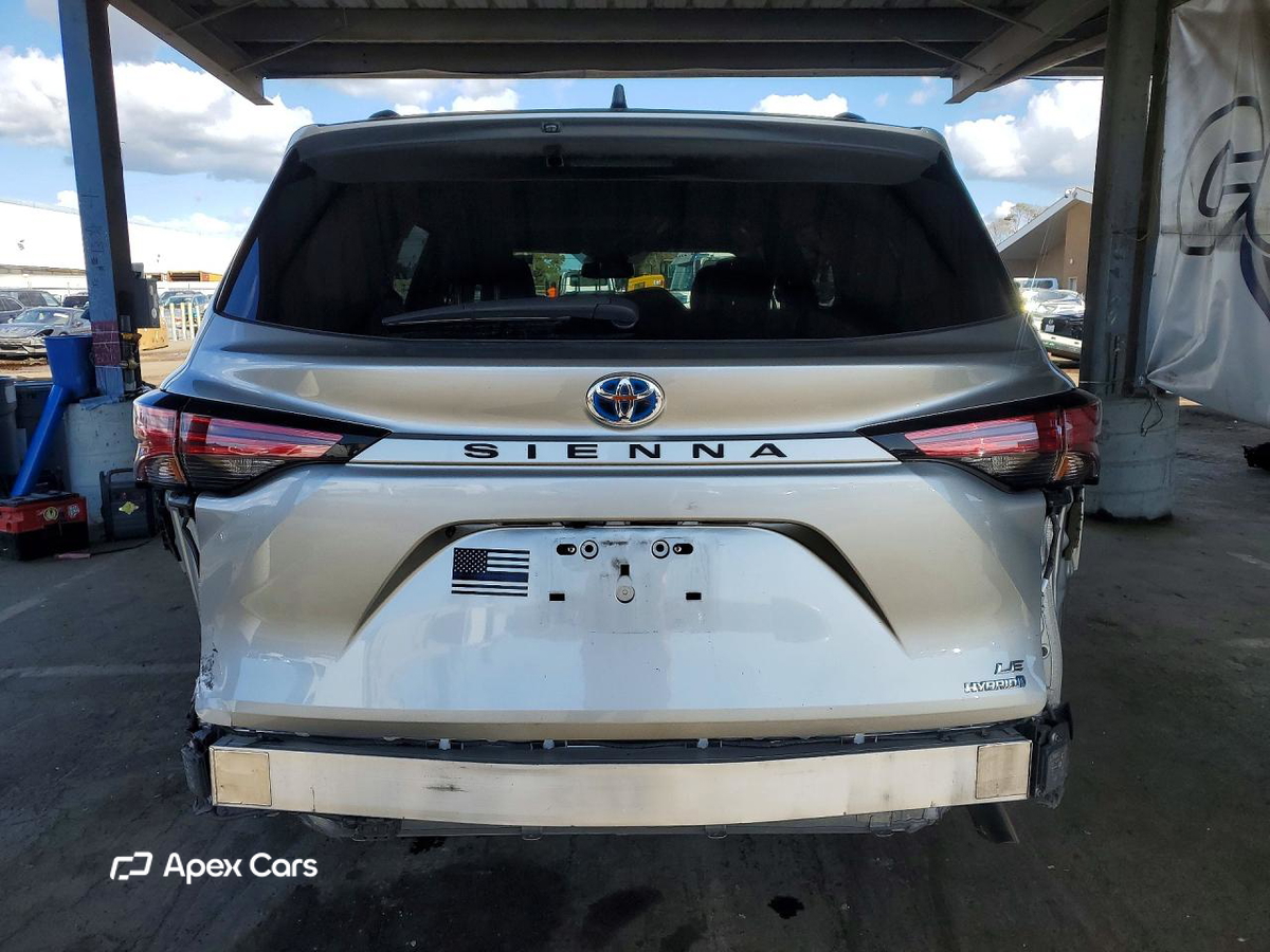 Toyota Sienna 2021