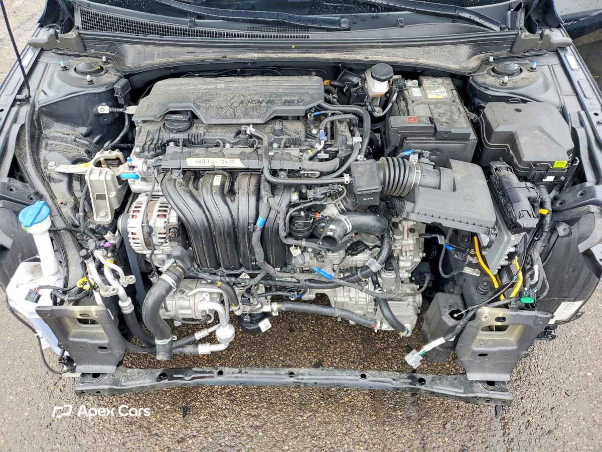 Hyundai Elantra 2025