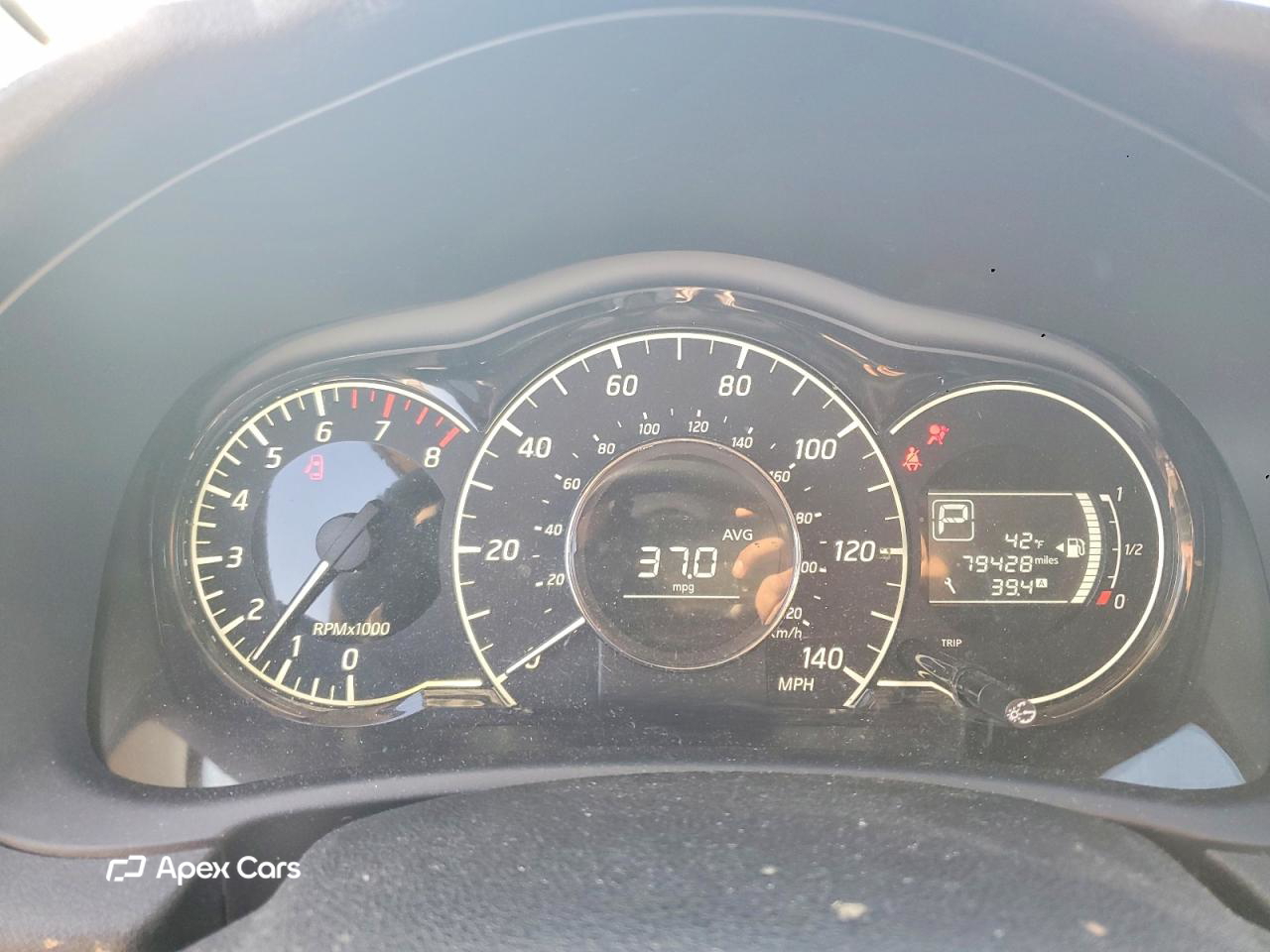 Nissan Versa 2015