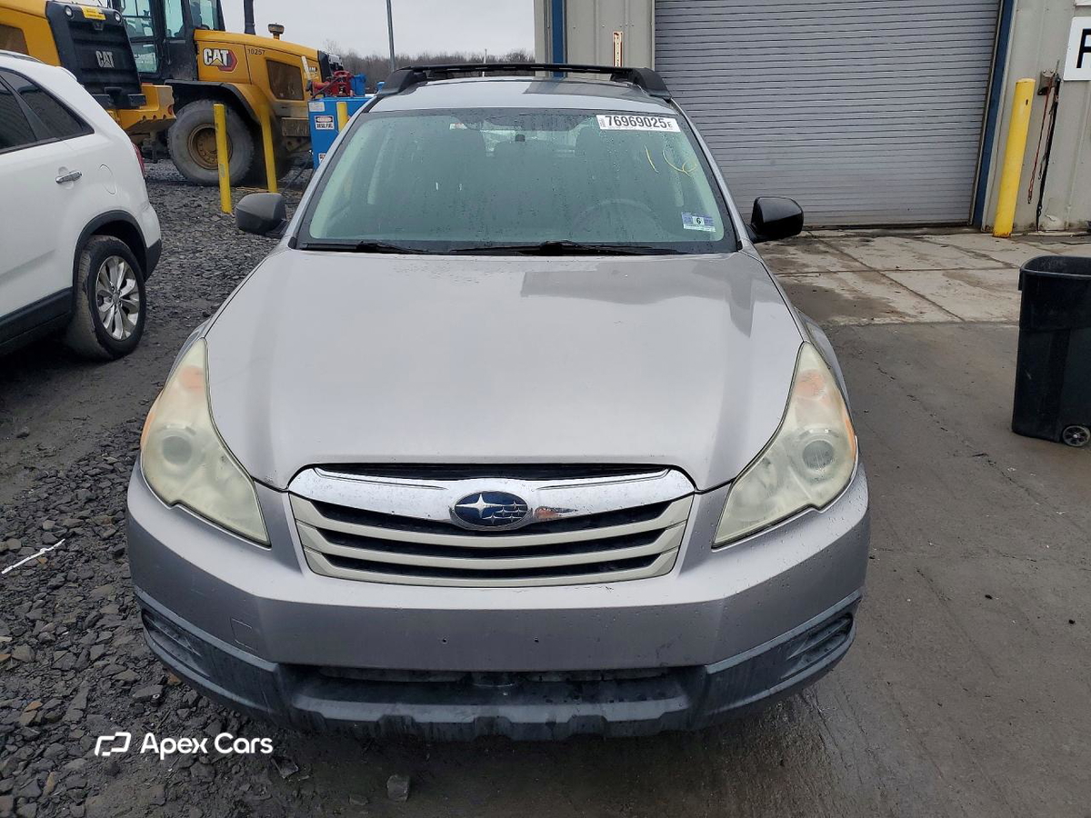 Subaru Outback 2011