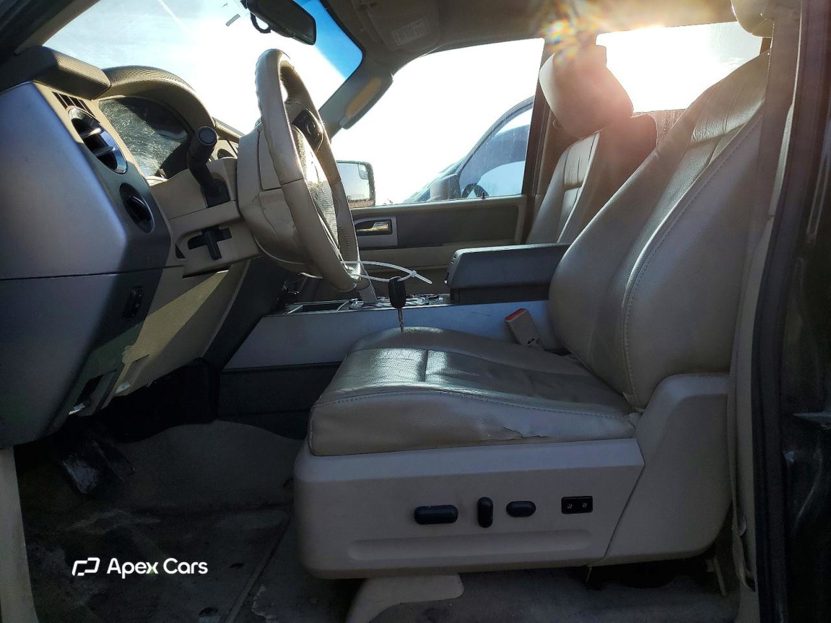 Ford Expedition 2013