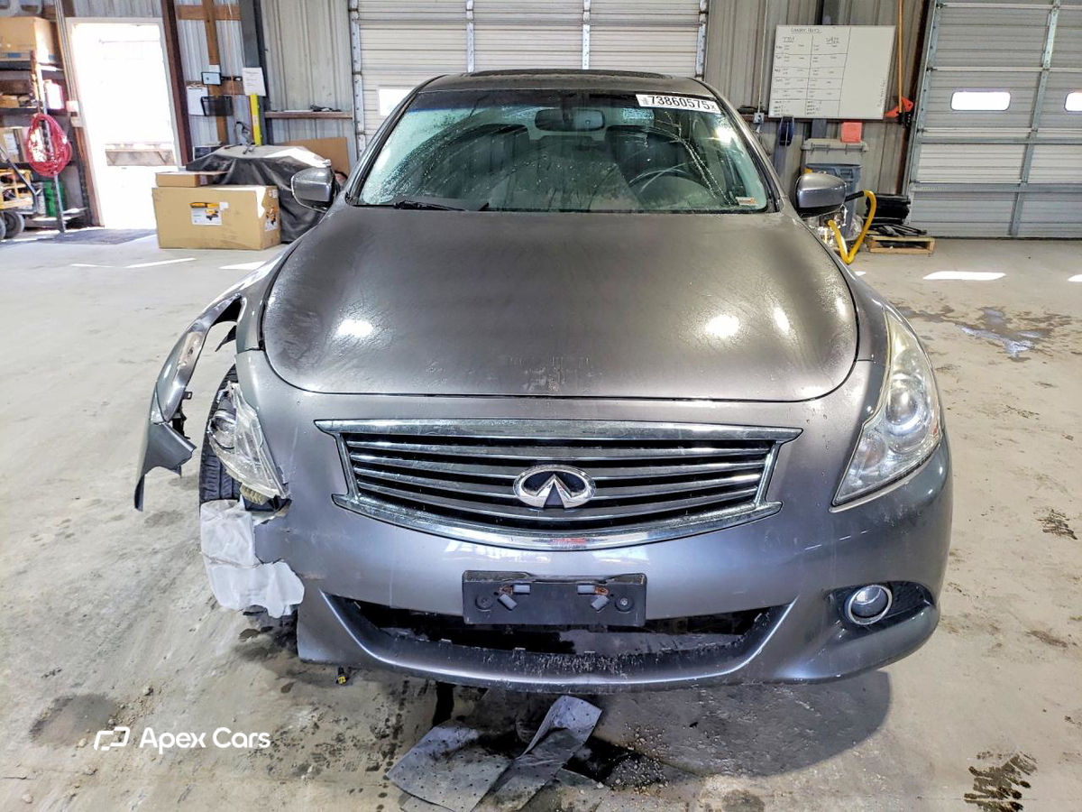 Infiniti G 2012
