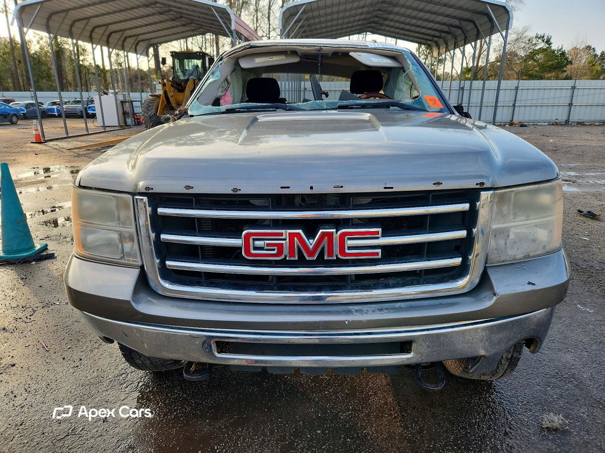GMC Sierra 2013