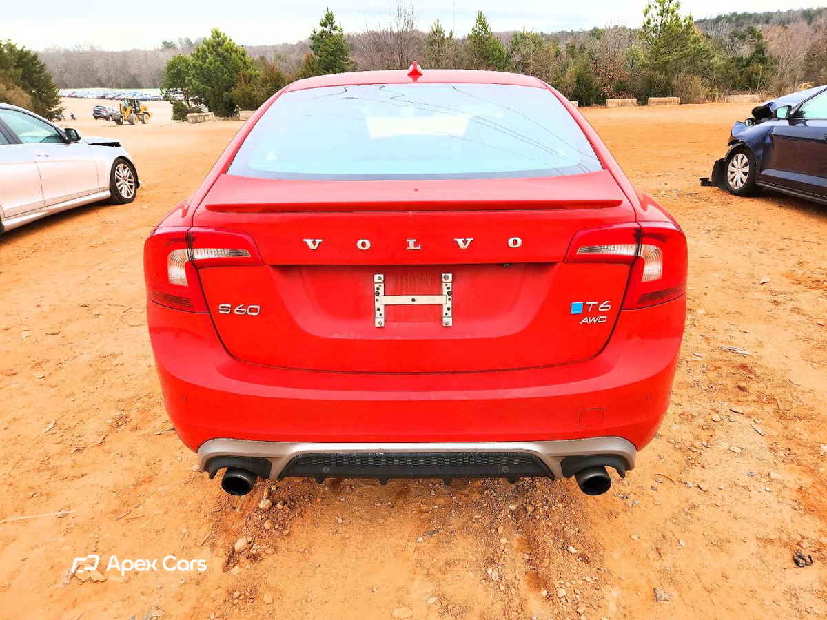 Volvo S60 2015