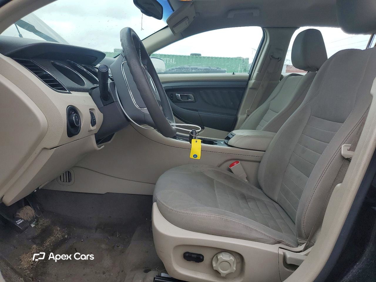 Ford Taurus 2011