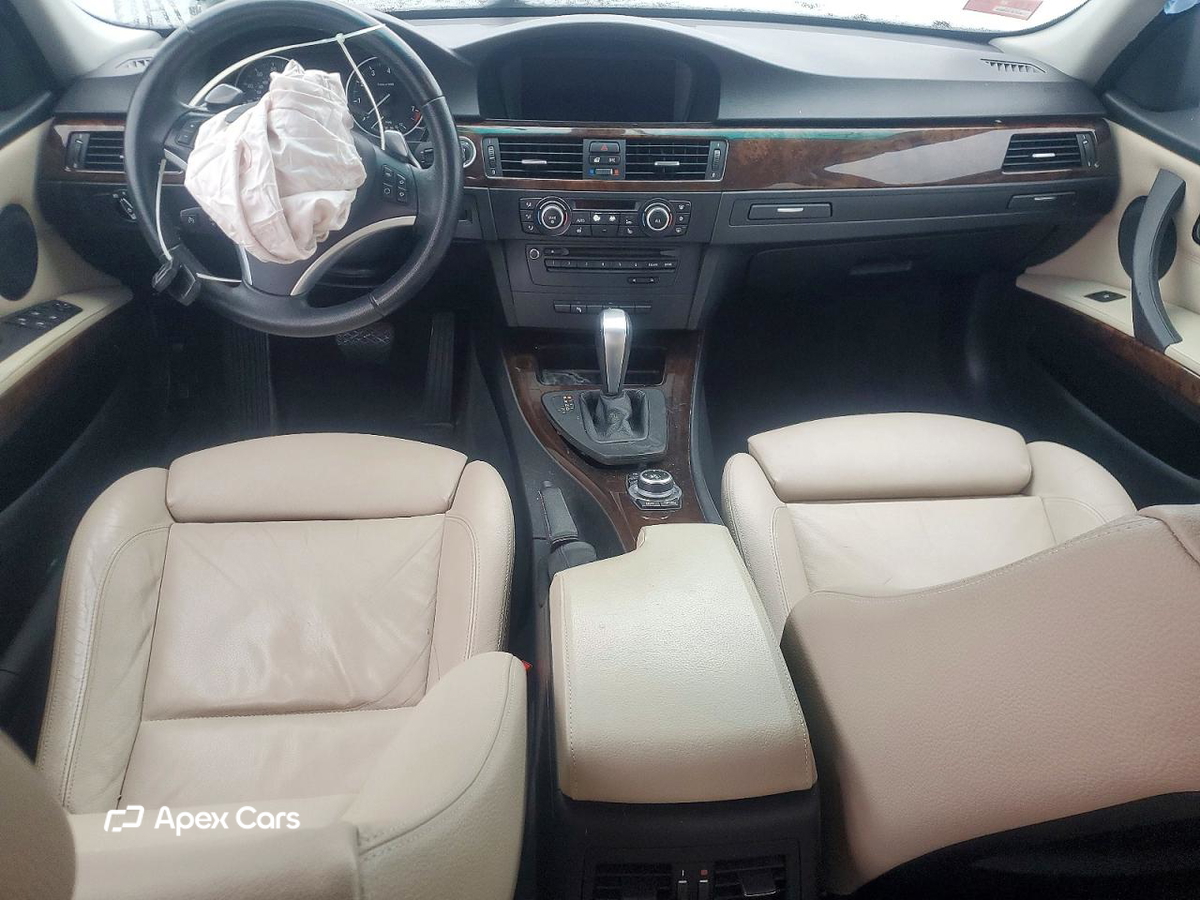 BMW Series 3 2010