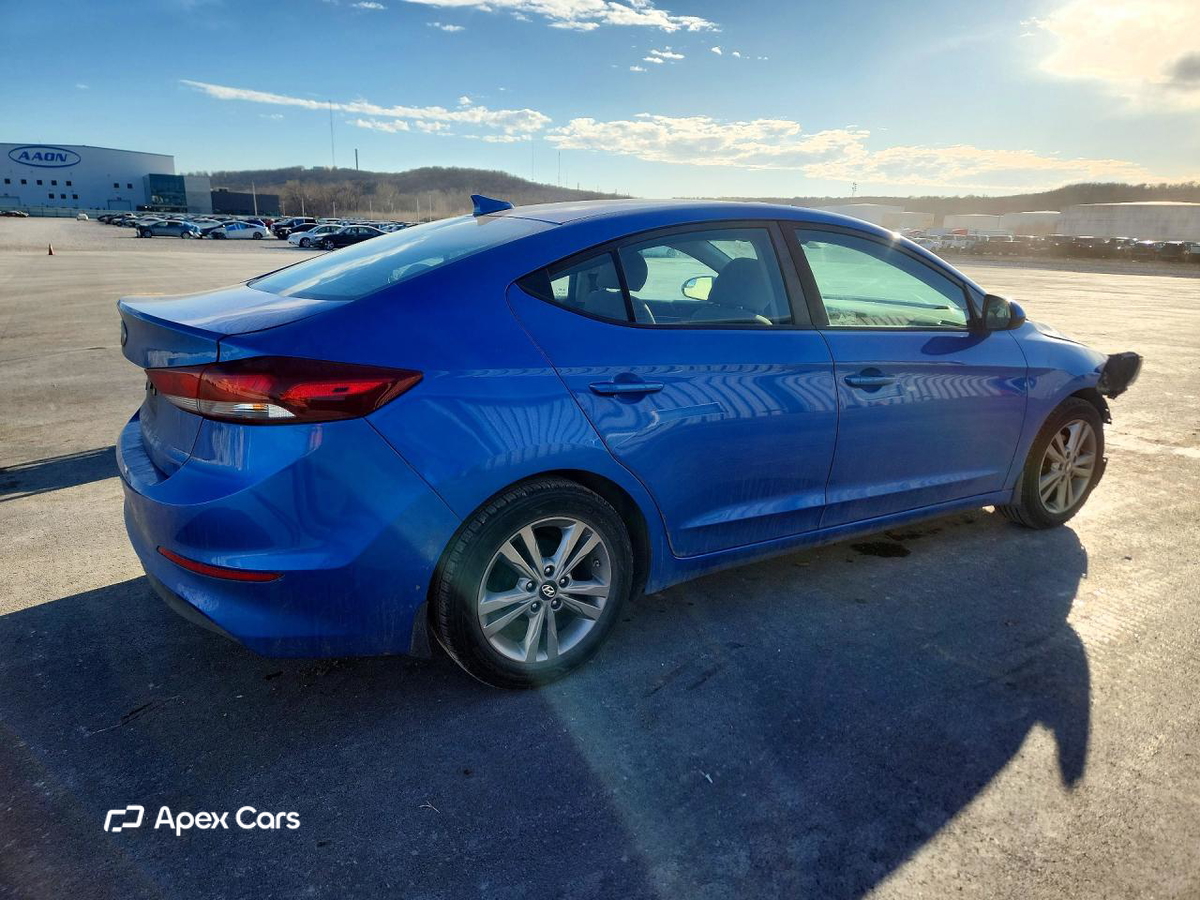 Hyundai Elantra 2017