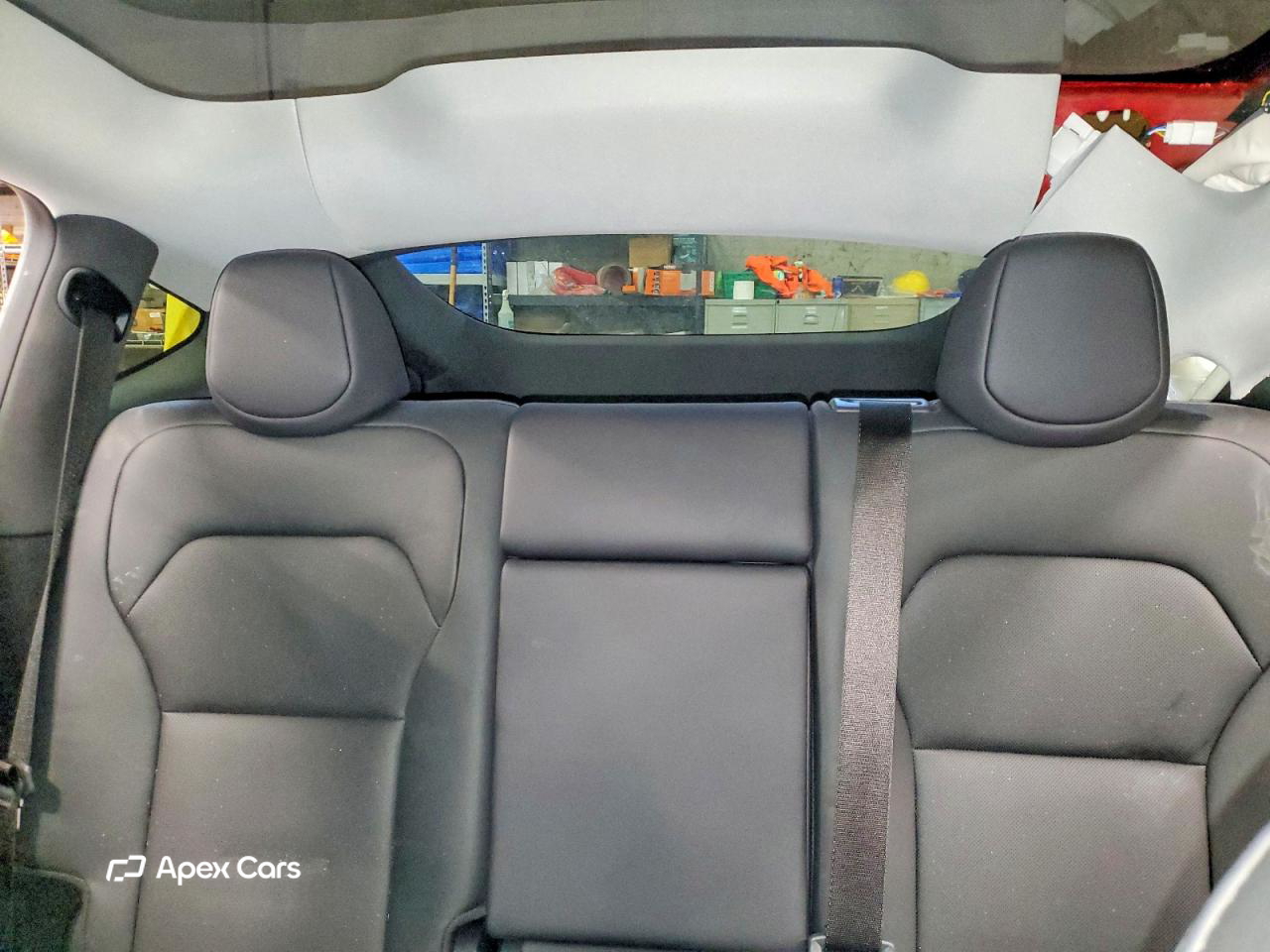 Tesla Model Y 2026