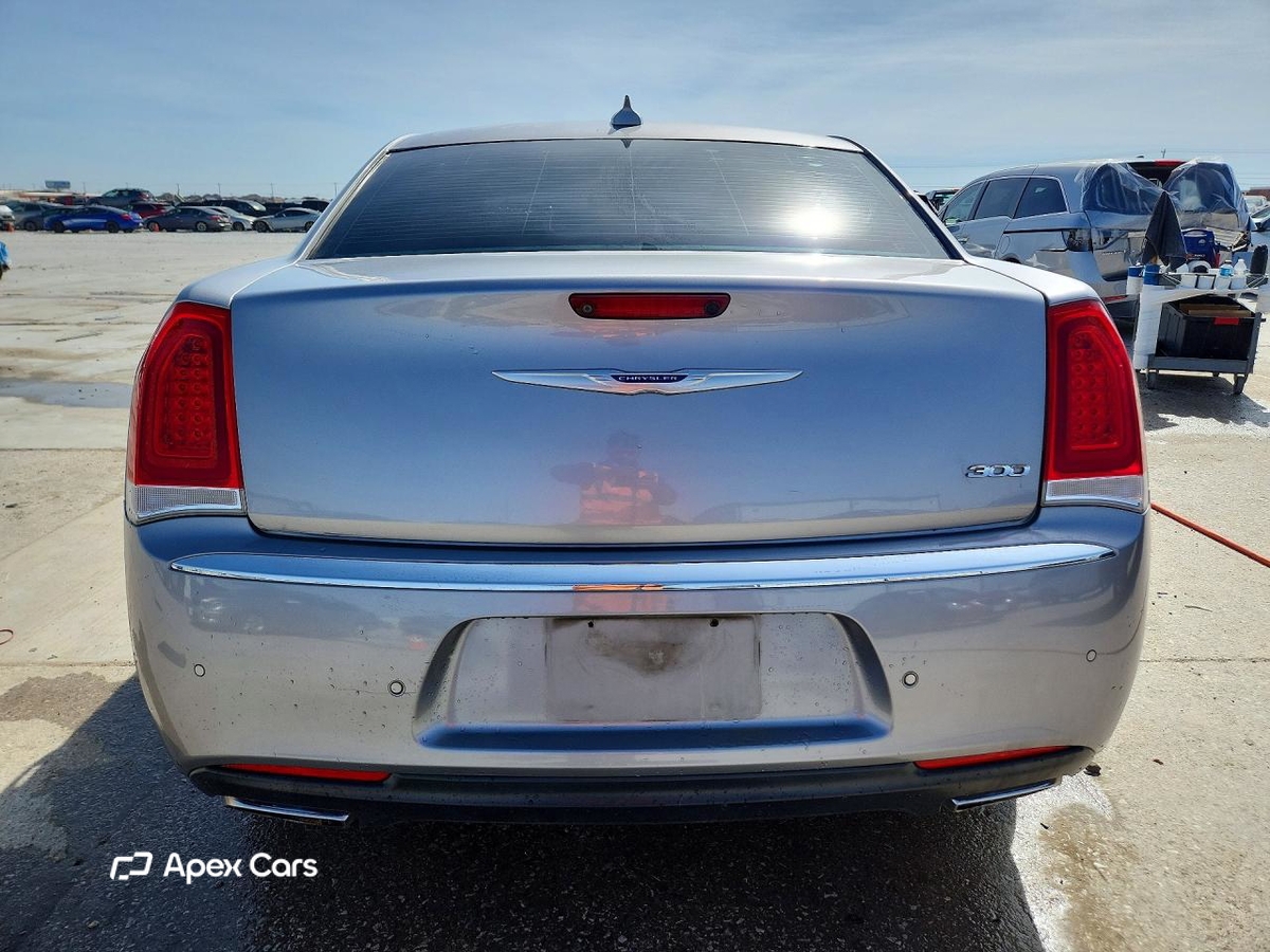 Chrysler 300 2015
